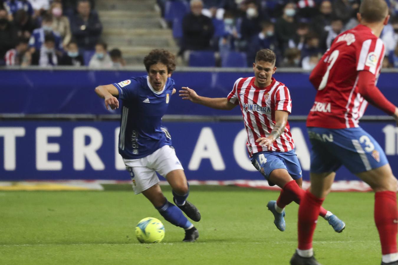 Oviedo y Sporting firman un empate con los goles de Lucas y Djuka. 