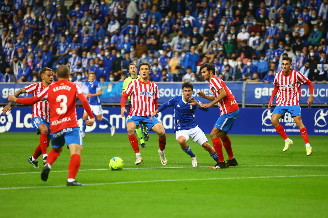Oviedo y Sporting firman un empate con los goles de Lucas y Djuka. 