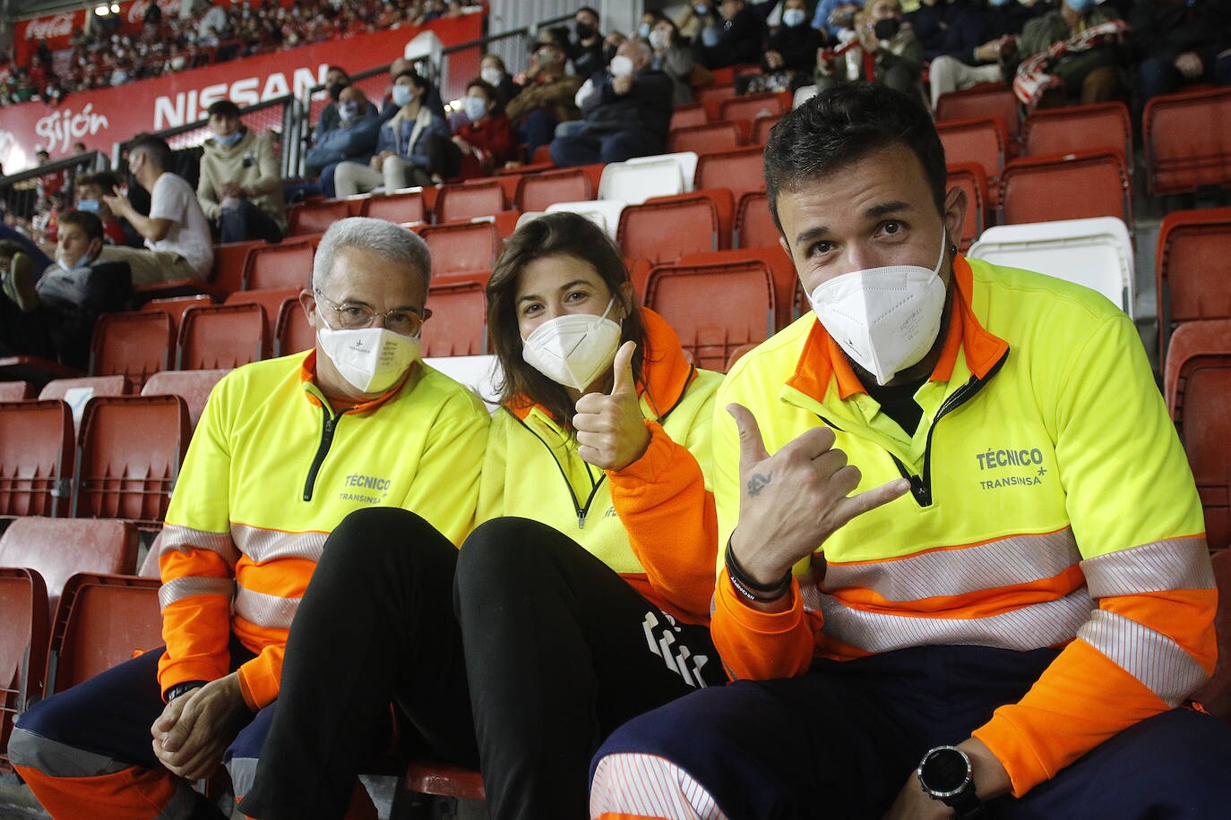 Fotos: ¿Estuviste en el Sporting - Alcorcón? ¡Búscate!