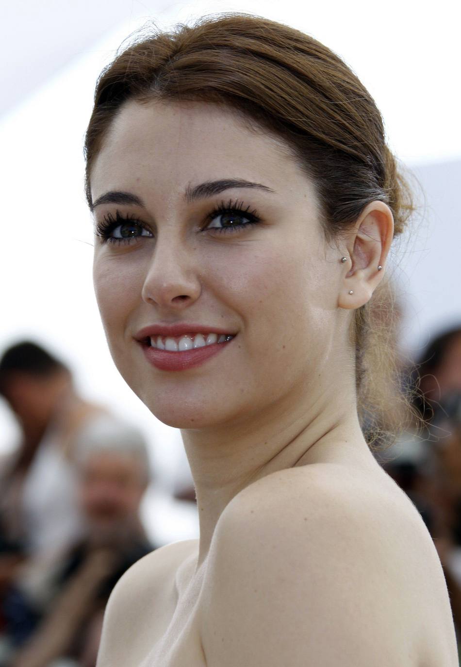 Blanca Suárez está hoy de cumpleaños. La espectacular actriz, epítome del estilo y la elegancia, sopla hoy 33 velas. Protagonista de una treintena de series y películas, debutó en la pequeña pantalla con 'El Internado', ha sido chica Almodovar y su paso por 'Las Chicas del Cable' le llevó a los hogares de medio mundo a través de Netflix. 