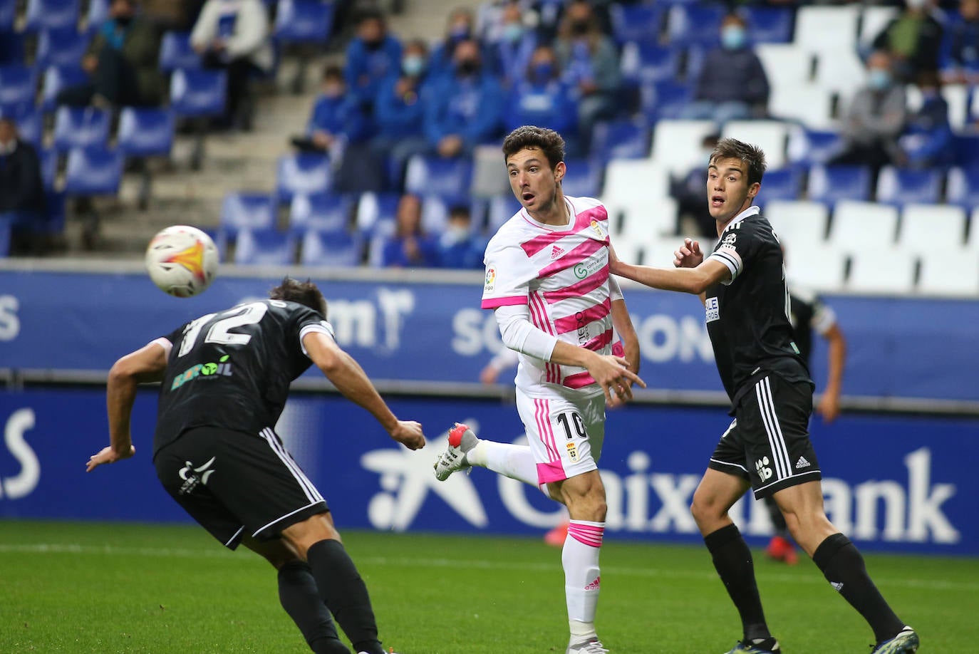 Fotos: Las mejores imágenes del Real Oviedo - Burgos