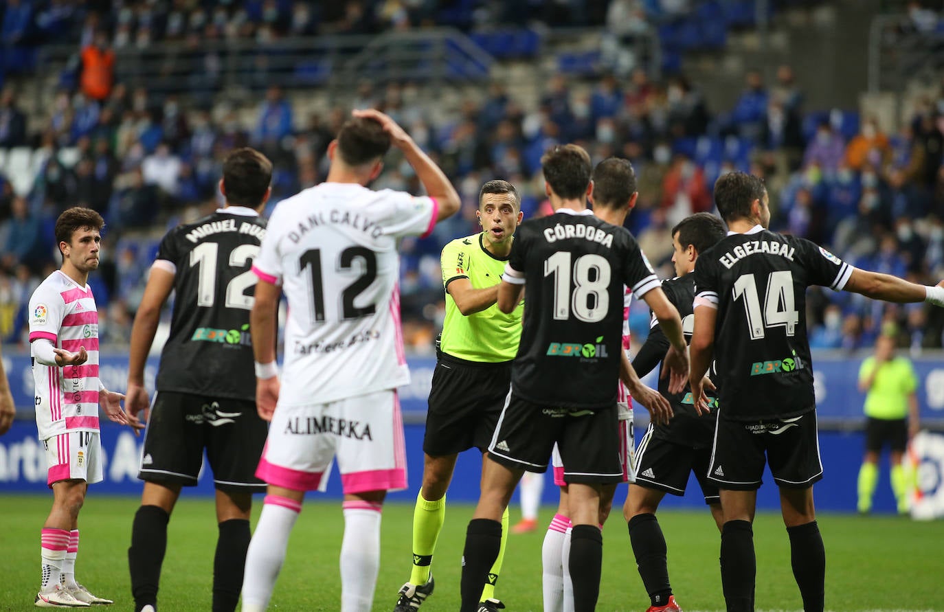 Fotos: Las mejores imágenes del Real Oviedo - Burgos