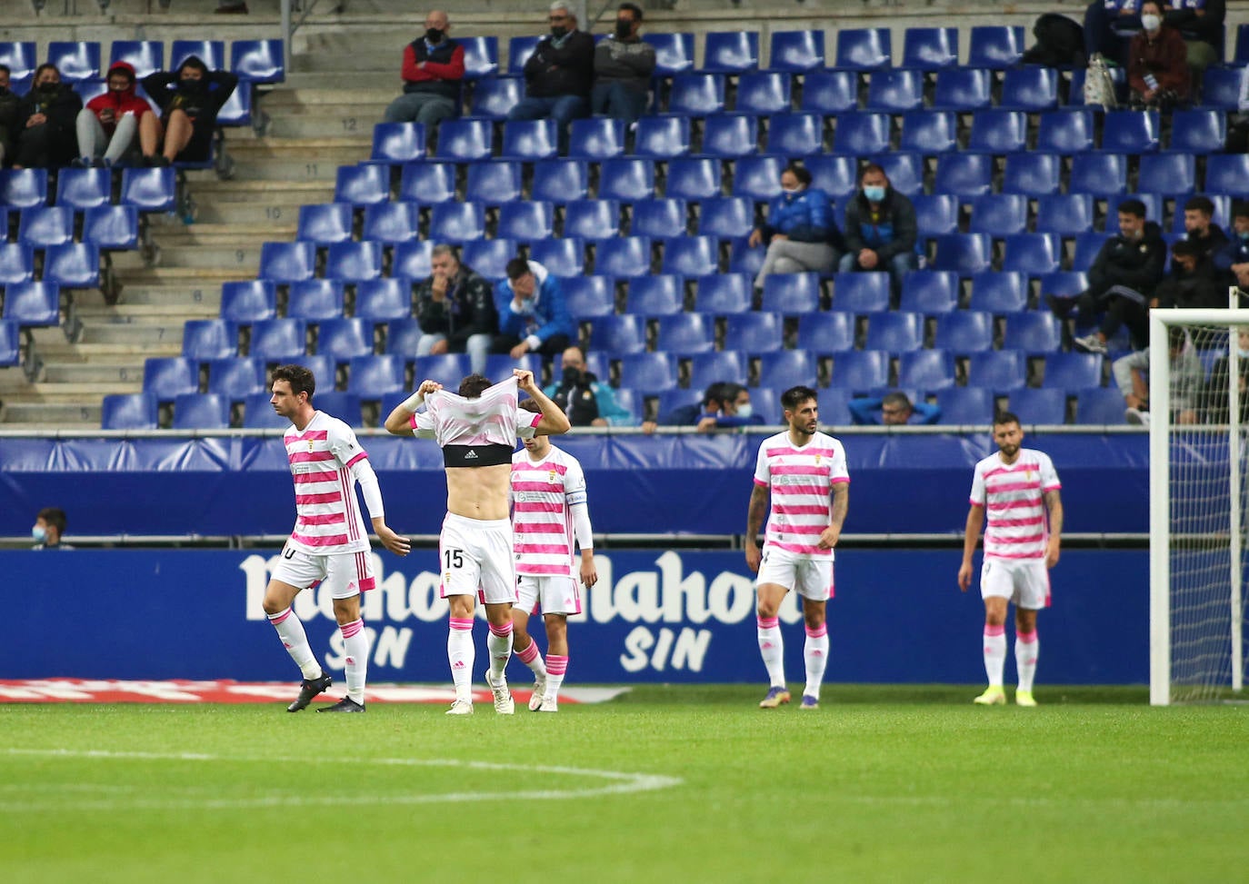Fotos: Las mejores imágenes del Real Oviedo - Burgos