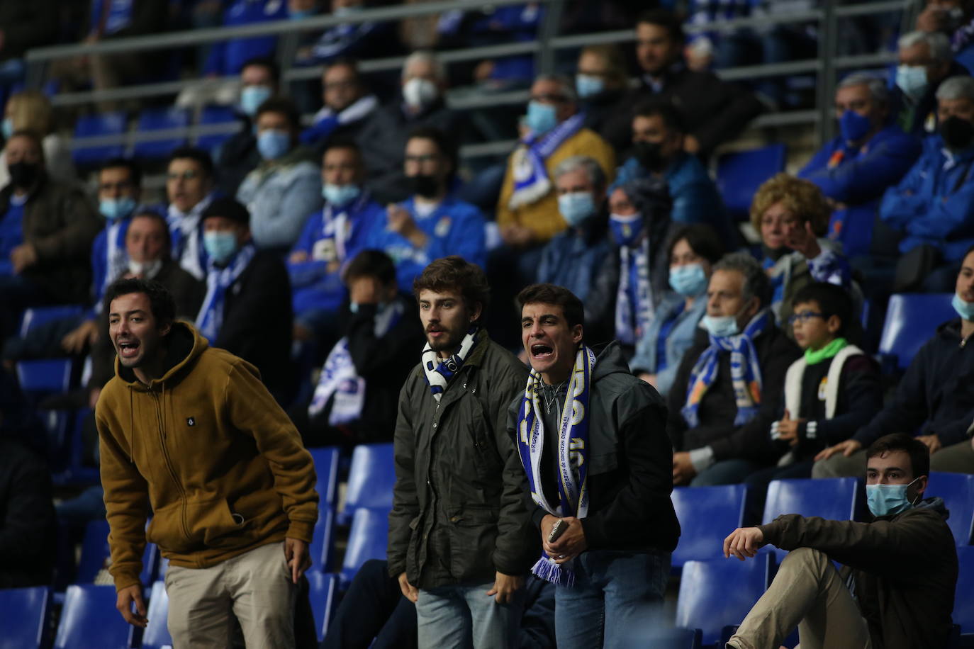 Fotos: ¿Estuviste en el Real Oviedo - Burgos? ¡Búscate!