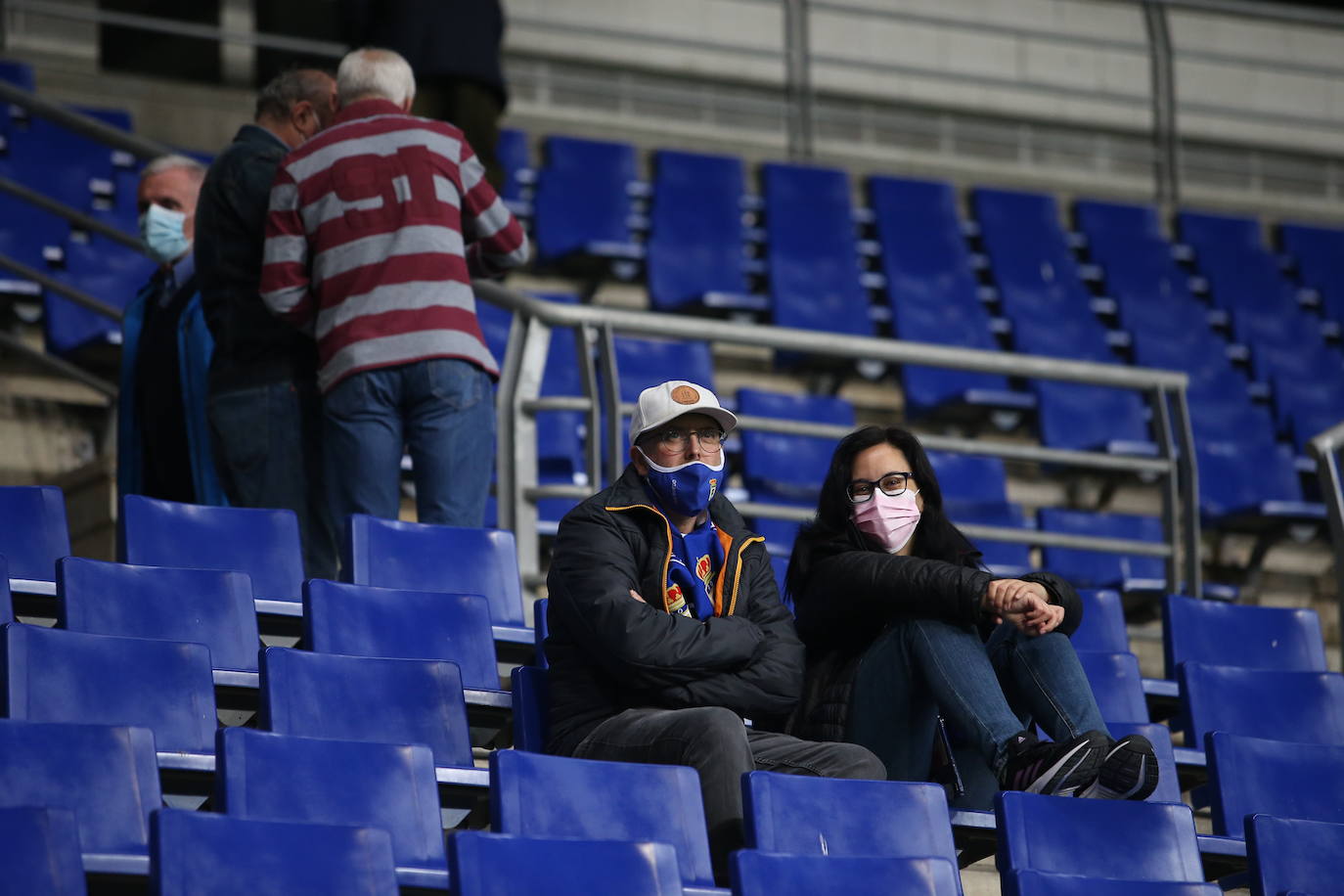 Fotos: ¿Estuviste en el Real Oviedo - Burgos? ¡Búscate!