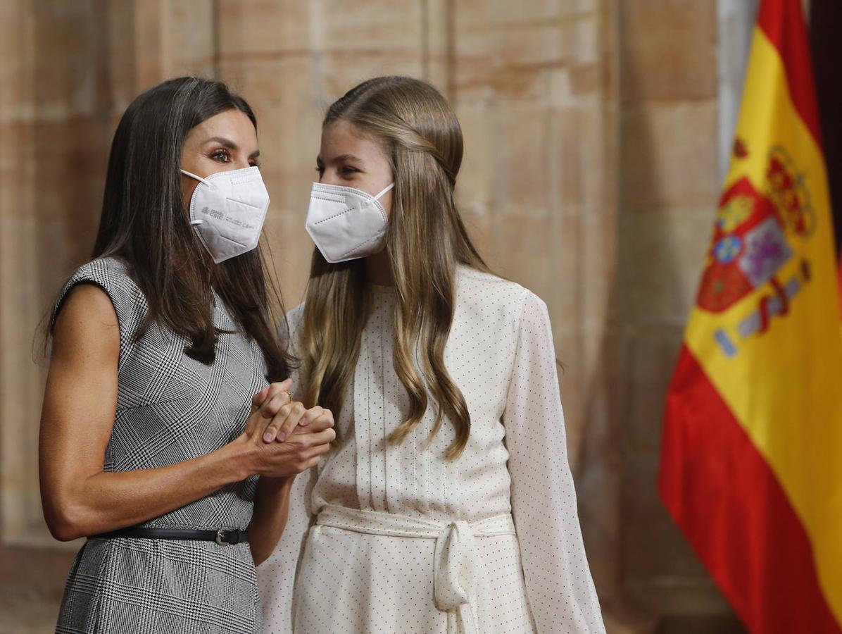 Fotos: El Hotel de la Reconquista, epicentro social en la mañana de los Premios Princesa de Asturias