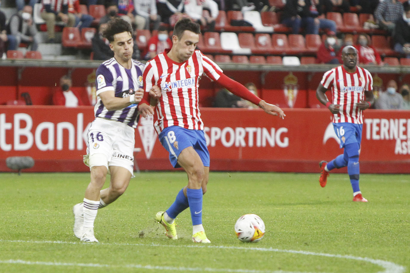 Fotos: Las mejores imágenes del Sporting - Valladolid