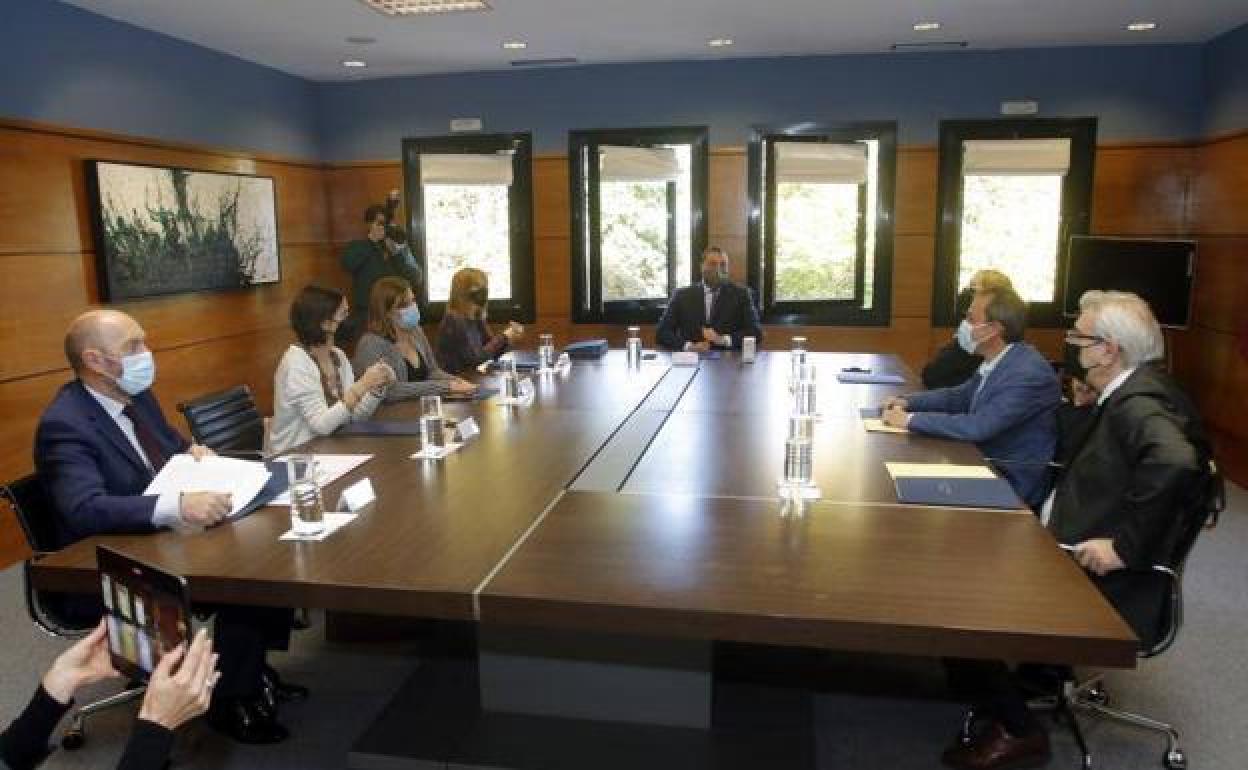 Podemos, sobre la negociación presupuestaria: «Hay muy buena sintonía, pero poca concreción»