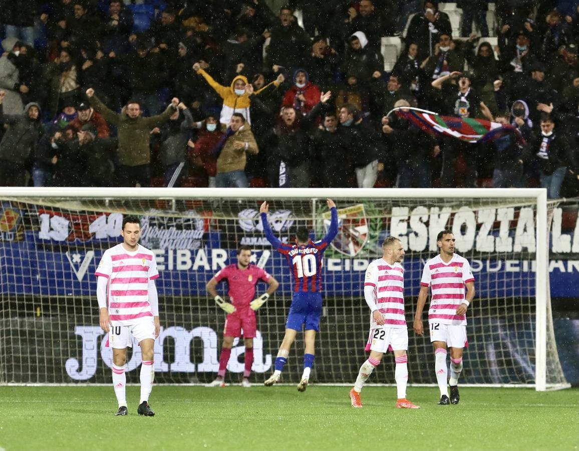 Estas son las mejores imágenes del partido disputado entre el SD Eibar y el Real Oviedo (1-0).