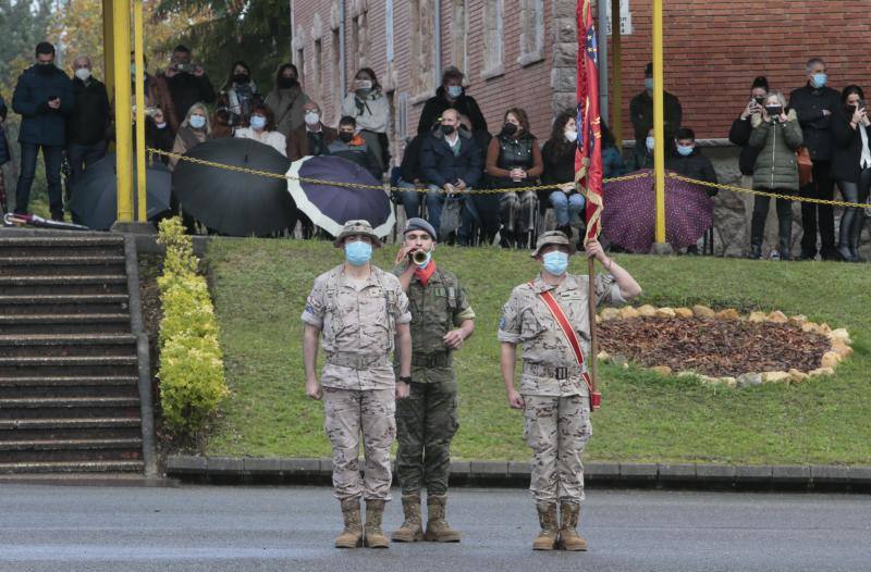 Los soldados asturianos participarán en misiones internacionales para instruir a los ejércitos de Mali e Irak, protegiendo al personal de la OTAN desplegado allí. El contingente del Regimiento Príncipe fue despedido en un acto presidido por el General Jefe de la Brigada 'Galicia' VII (Brilat), Luis Cortés.