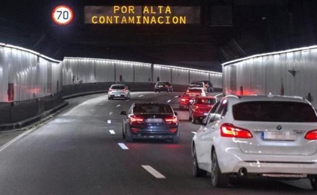 Señales que indican que tu coche está contaminando más de lo habitual