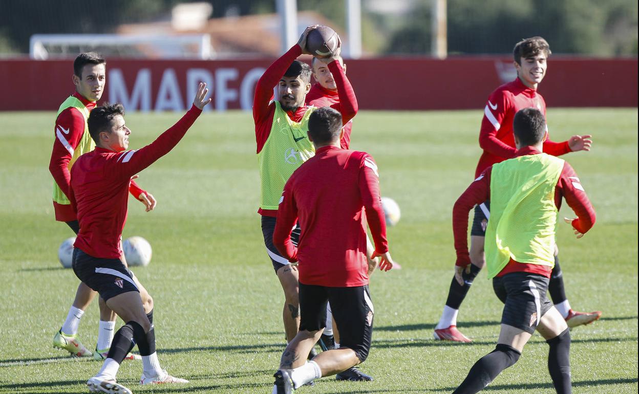 Un entrenamiento del Sporting 