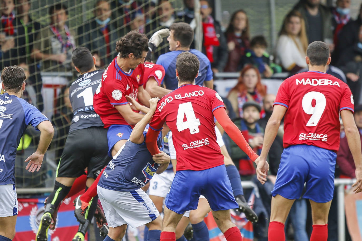 Fotos: Las mejores imágenes del Ceares - Arosa