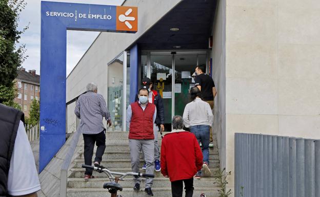 El Sepe publica ofertas con hasta 36.000 euros de sueldo para personas sin estudios superiores