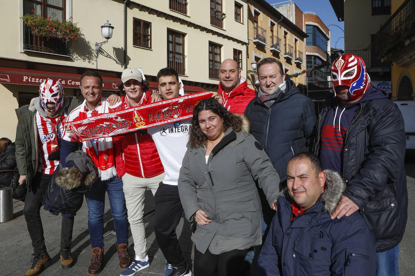 Más de quinientos sportinguistas estarán esta noche en las gradas de El Toralín para animar al conjunto rojiblanco.