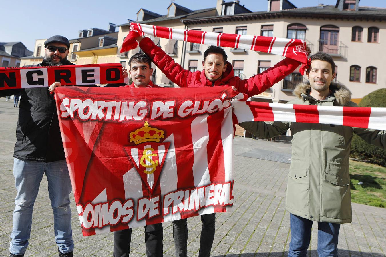 Más de quinientos sportinguistas estarán esta noche en las gradas de El Toralín para animar al conjunto rojiblanco.