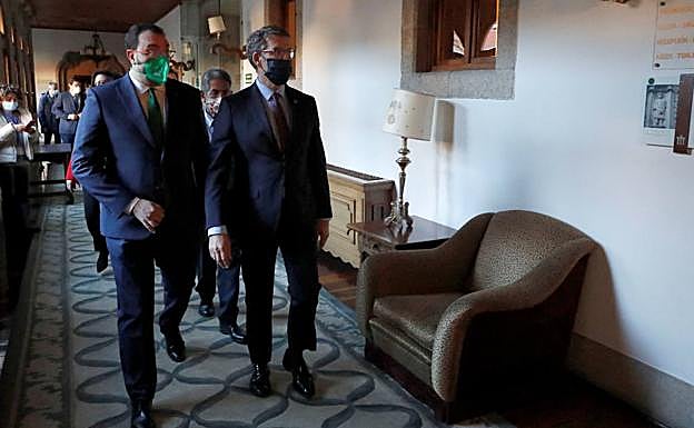 Adrián Barbón y Alberto Núñez Feijóo.