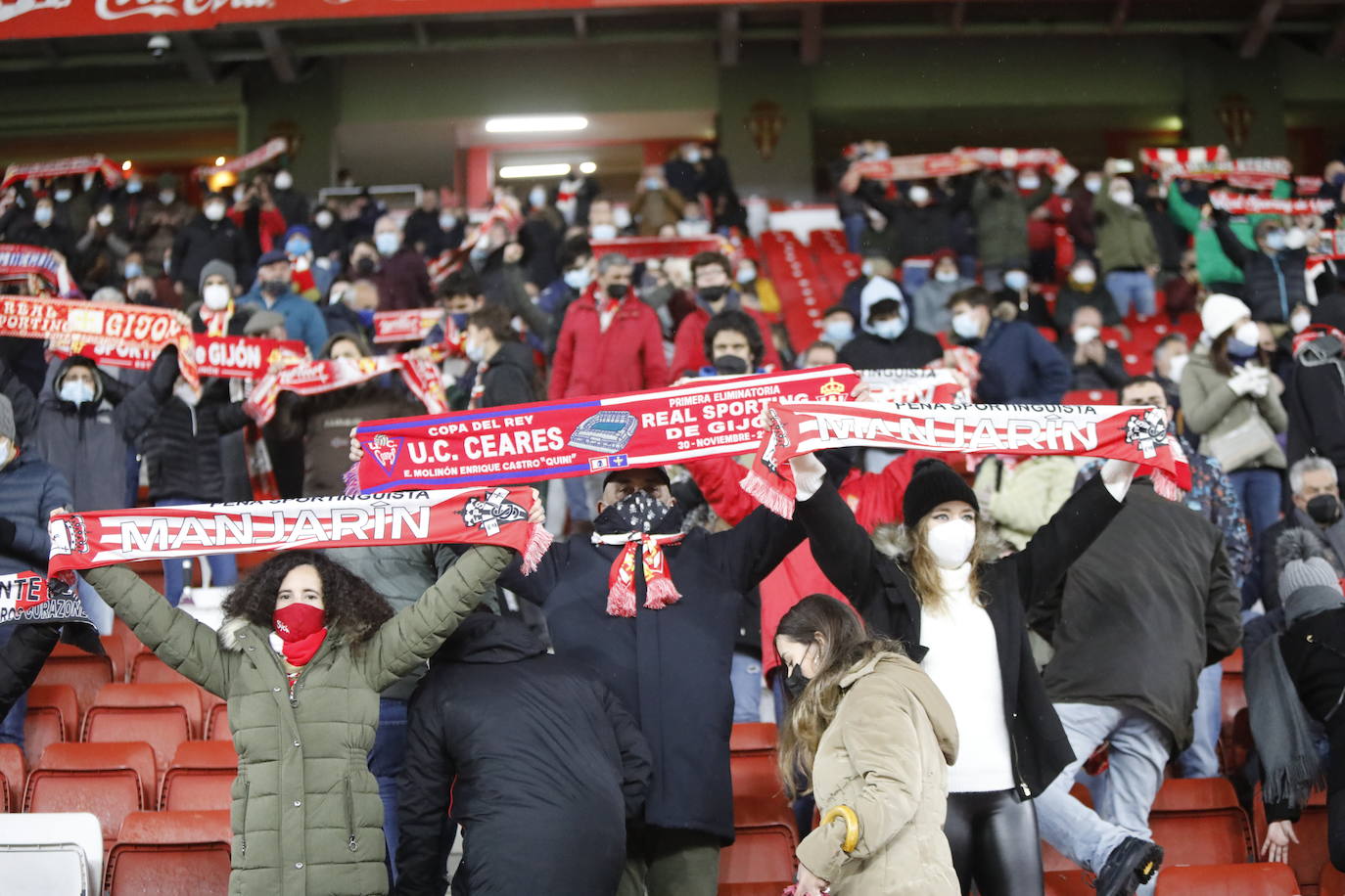 Fotos: ¿Estuviste en el Sporting - Fuenlabrada? ¡Búscate!