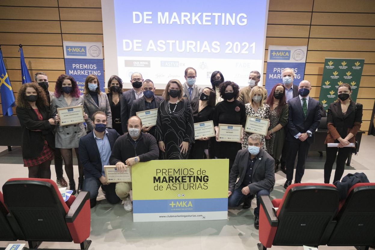 Los premiados, tras la gala de los XIV Premios de Marketing Asturias. 