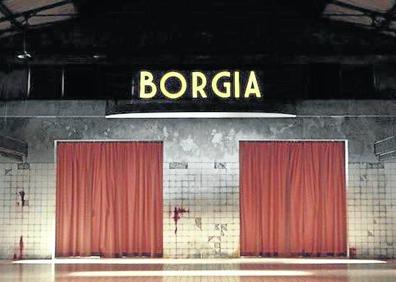 Imagen secundaria 1 - La propuesta enlaza la violencia patriarcal del Cinquecento con la de la dictadura. | Un matadero donde la palabra 'Borgia' da paso a 'Orgía' es el escenario de la trama. | El canadiense Yves Abel ('Pelléas et Mélisande')dirigirá a Oviedo Filarmonía.