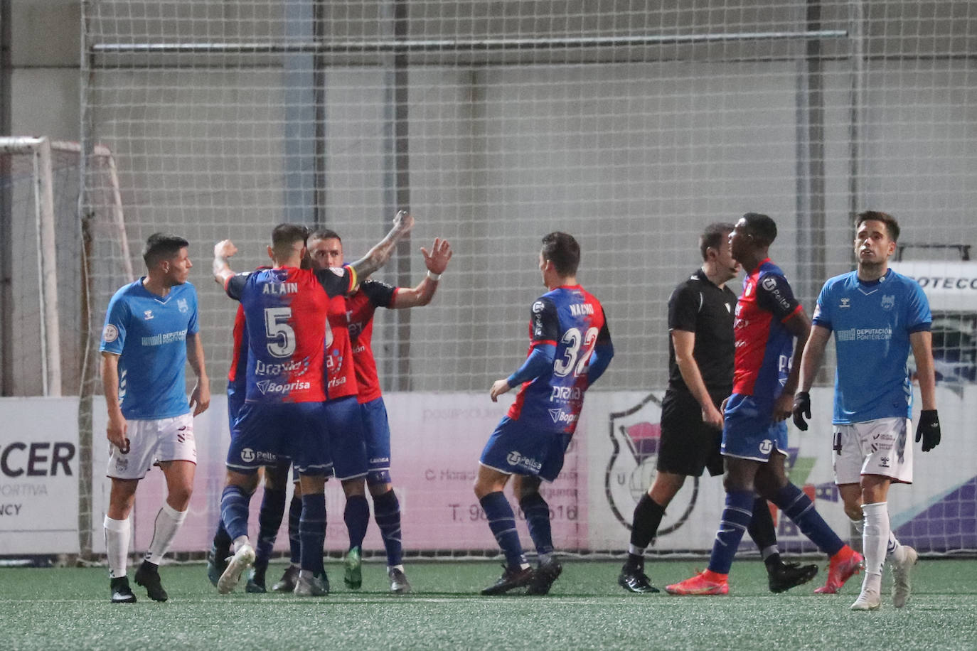 Fotos: Las mejores jugadas del Langreo-Pontevedra