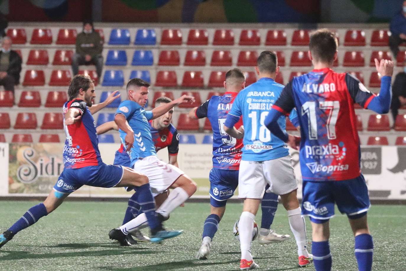 Fotos: Las mejores jugadas del Langreo-Pontevedra