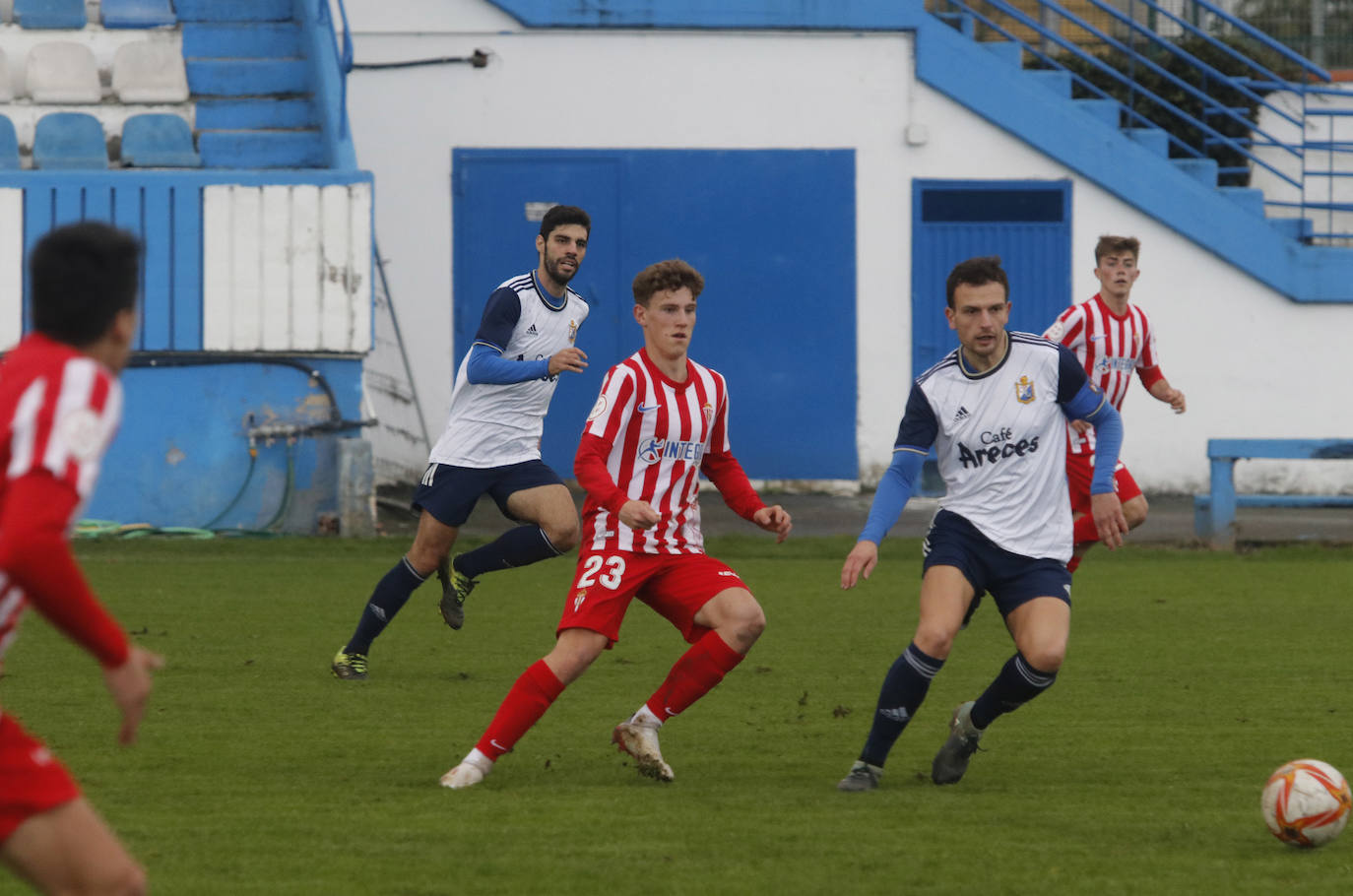 Fotos: Las mejores jugadas del Sporting B-Mosconia
