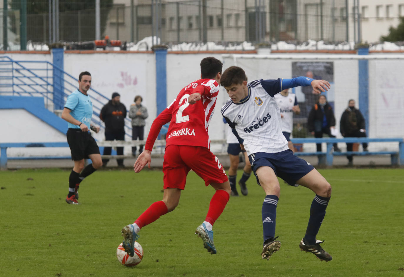 Fotos: Las mejores jugadas del Sporting B-Mosconia