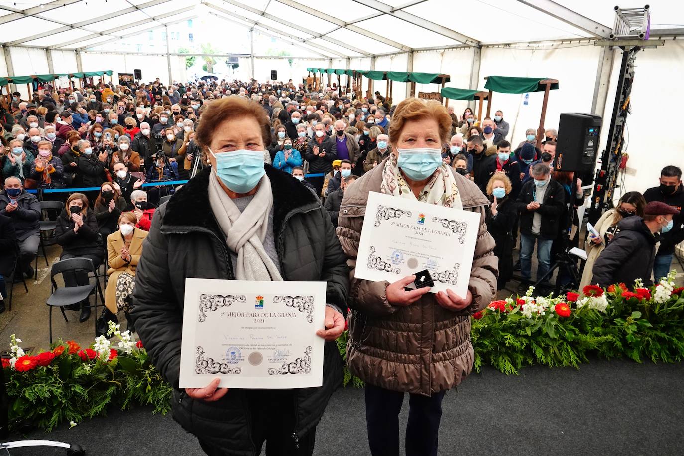 Fotos: Víctor Manuel anima la Feria de les Fabes de Colunga