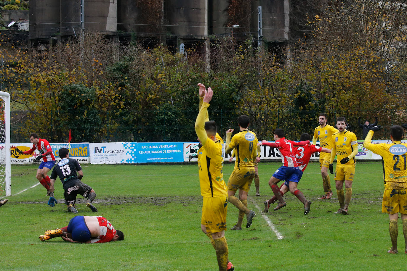 Fotos: Las mejores imágenes del Titánico-Colunga en Las Tolvas