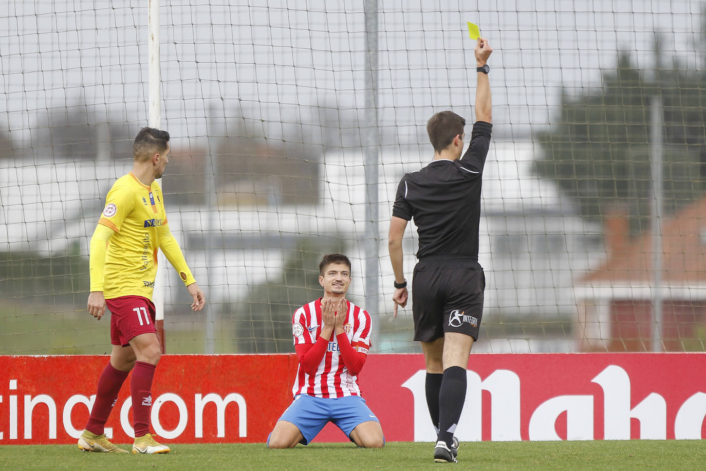Fotos: Las mejores imágenes de la victoria del Sporting B ante el Navarro