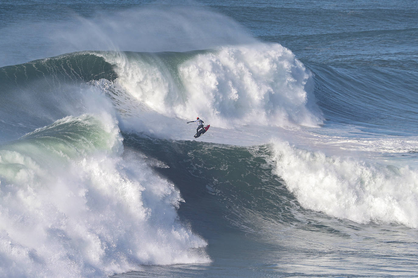 Fotos: El espectáculo de las olas de Nazaré