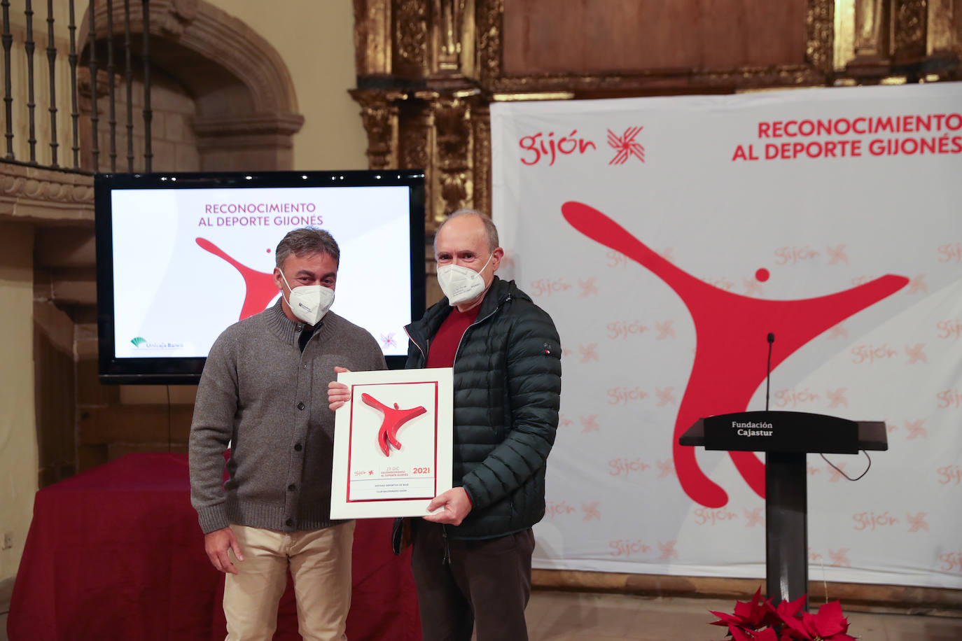 El Patronato Deportivo de Gijón ha entregado los premios a los mejores deportistas de la ciudad. El máximo reconocimiento ha sido para el tenista Pablo Garreño, bronce en los Juegos Olímpicos de Tokio 