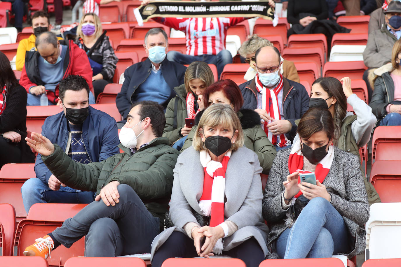 Fotos: ¿Estuviste en el Sporting - Lugo? ¡Búscate!