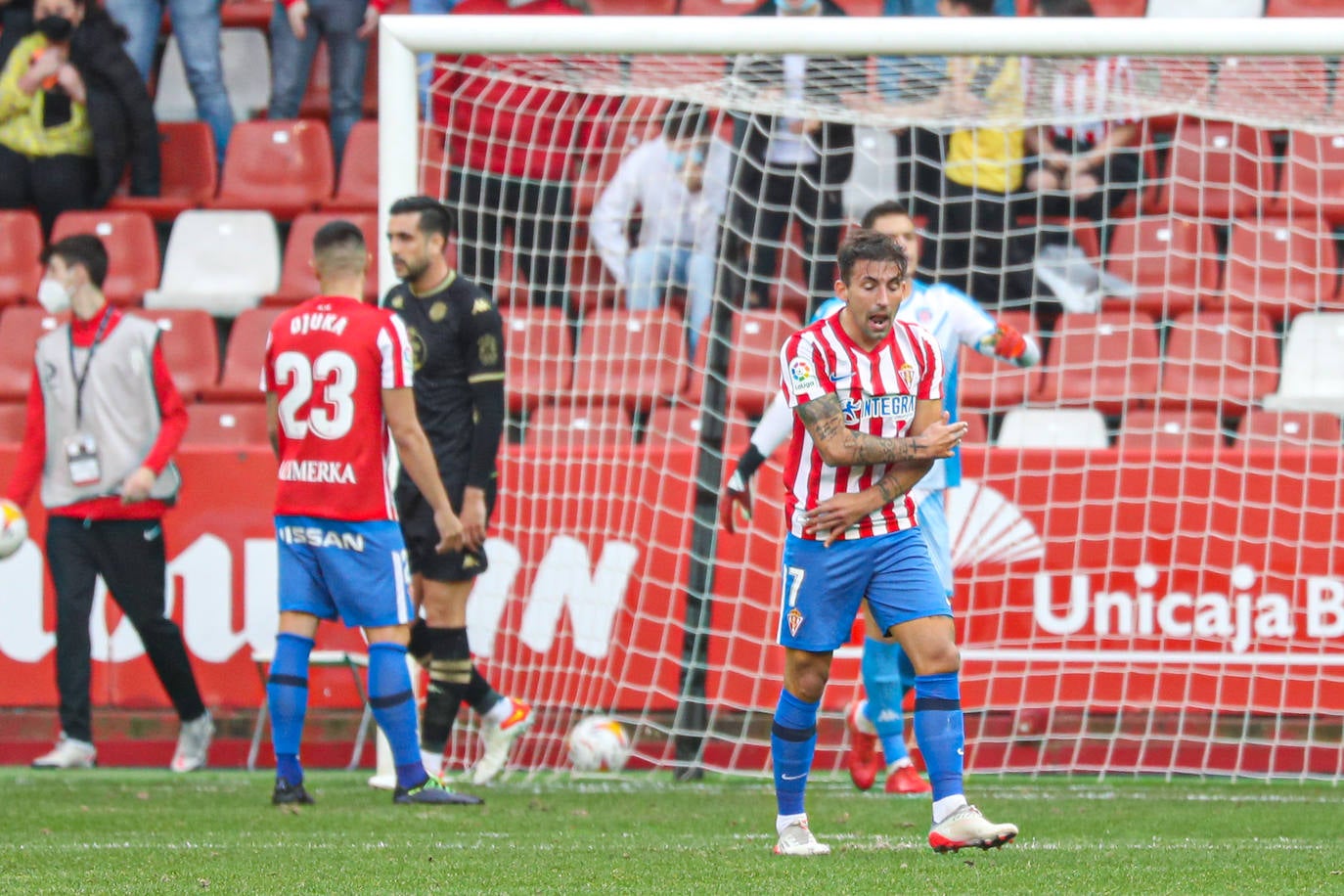 Fotos: Las imágenes de las mejores jugadas del Sporting - Lugo