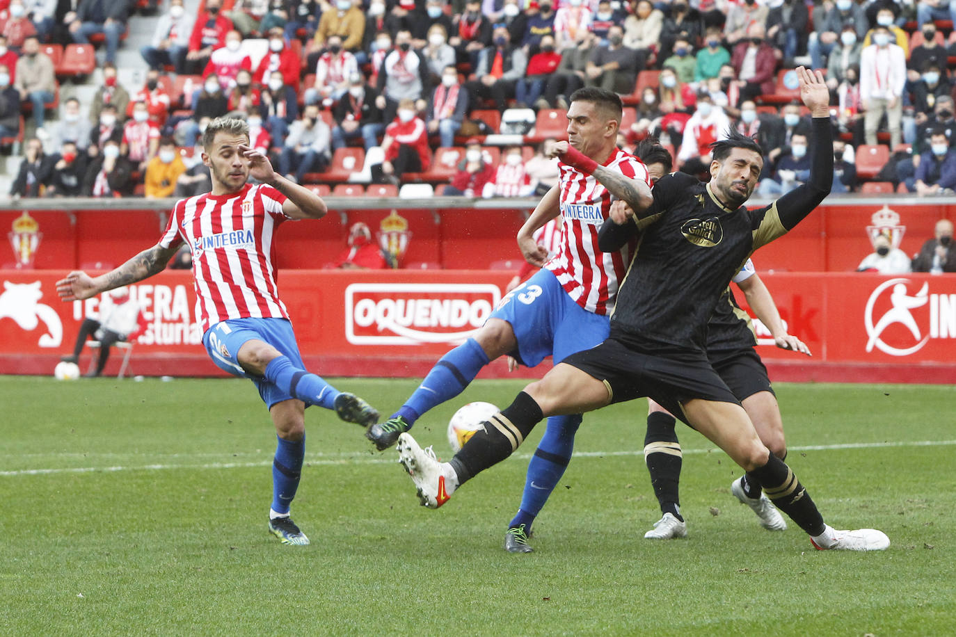 Fotos: Las imágenes de las mejores jugadas del Sporting - Lugo