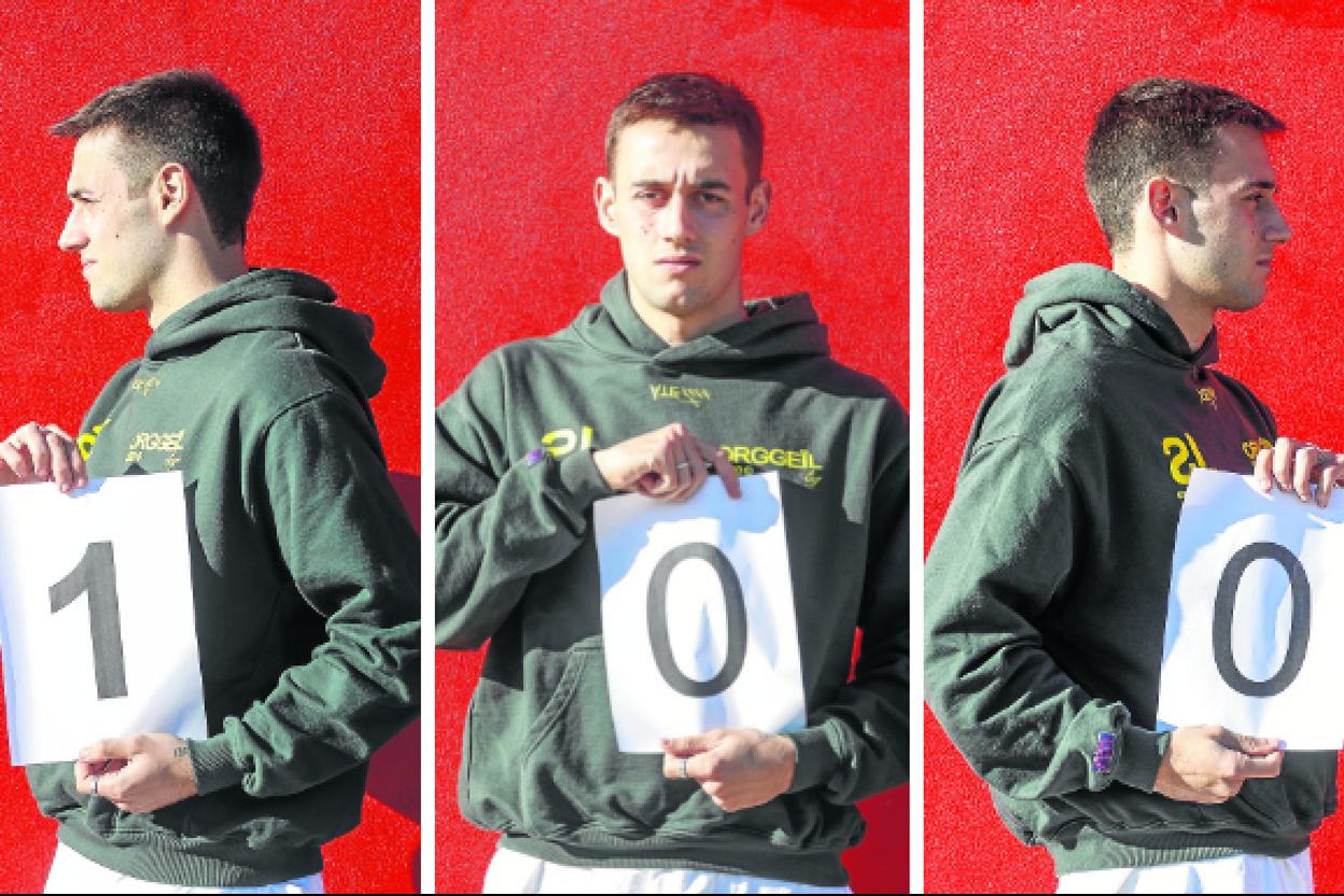 Pedro Díaz, ayer en Mareo, en tres perfiles diferentes, cumplirá cien partidos con el Sporting este sábado si juega algún minuto en la eliminatoria contra el Cádiz.