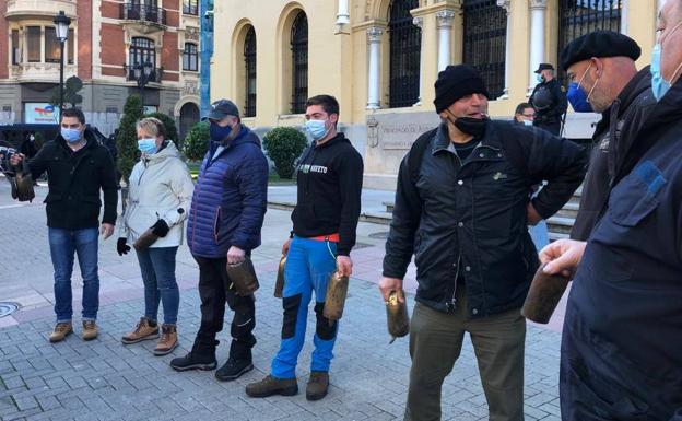 Cencerrada frente a Presidencia 