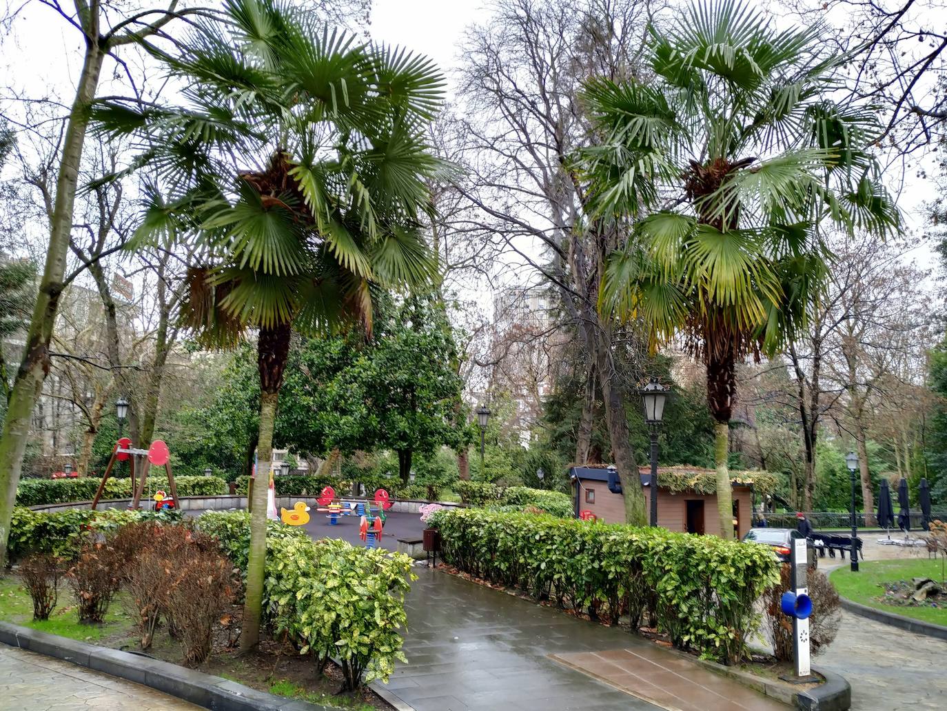 La huerta y el jardín botánico del Monasterio de San Francisco fueron el germen del parque público del que hoy presume la ciudad. 