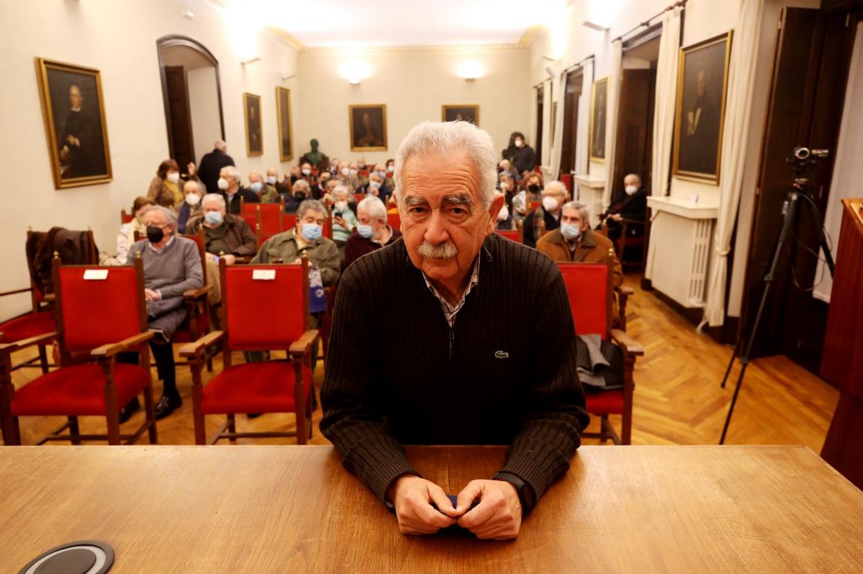 Jesús Arango, ayer, momentos antes de comenzar su exposición en la sede del Ridea. 