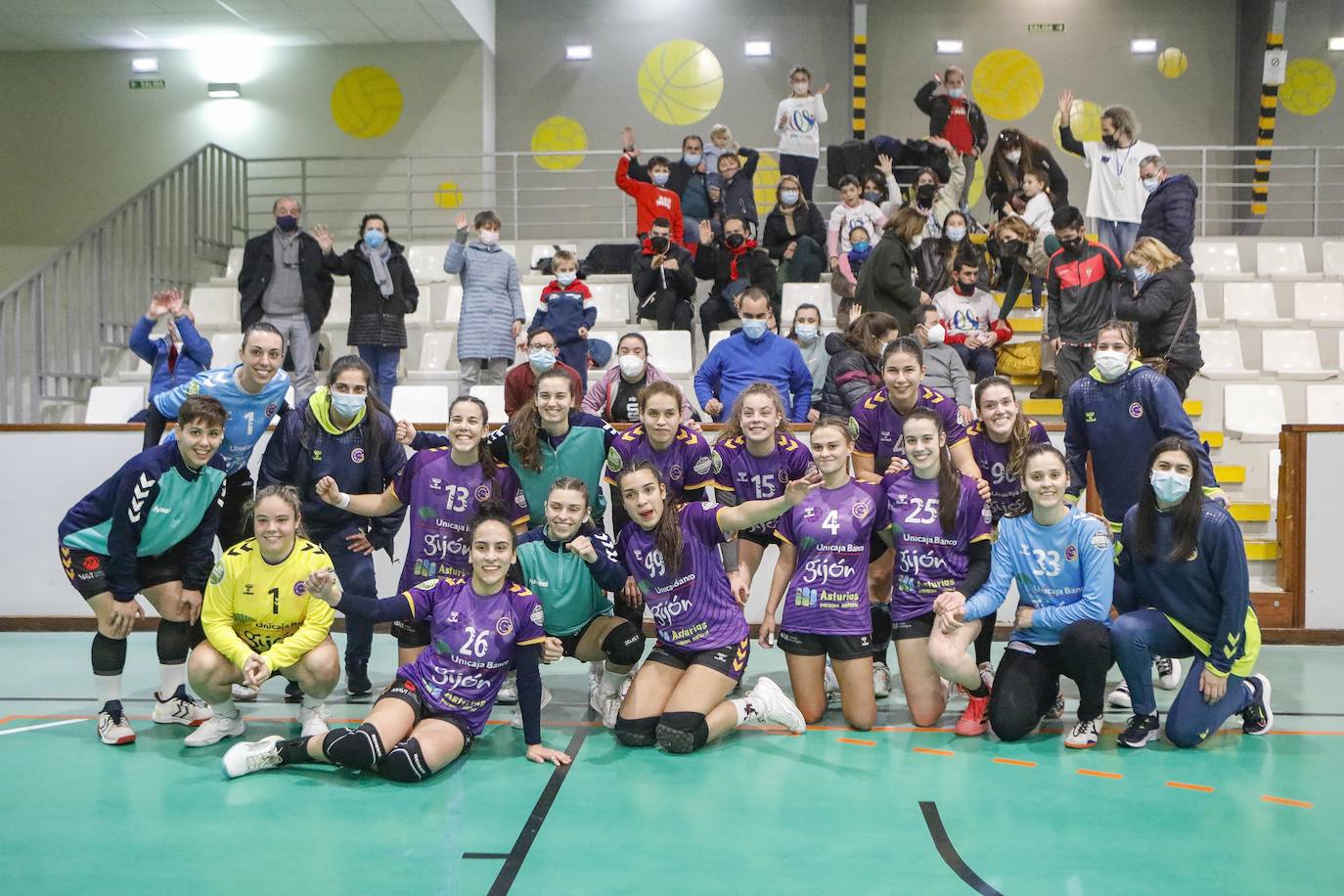 Fotos: Balonmano femenino: El Unicaja se clasifica para la Copa de la Reina