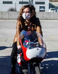 Imagen secundaria 2 - Isabel Dïaz Ayuso, durante su visita al circuito Madrid Jarama-RACE. 