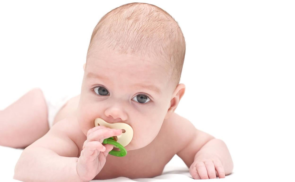 La vacuna contra la covid 19 para bebés a partir de seis meses podría obtener luz verde este mes