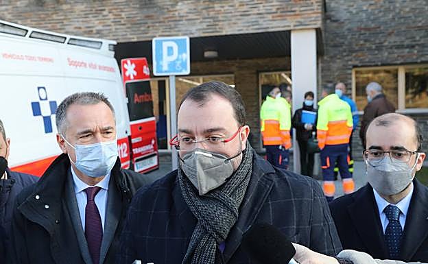 Barbón aparca definitivamente la reforma del Estatuto