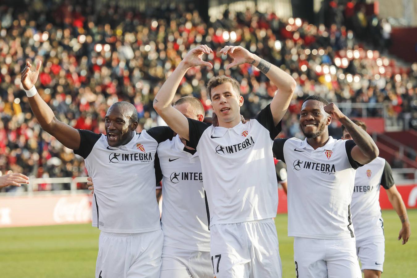 Djuka, Aitor y Rivera firman los tantos rojiblancos en un buen partido de los hombres de Gallego