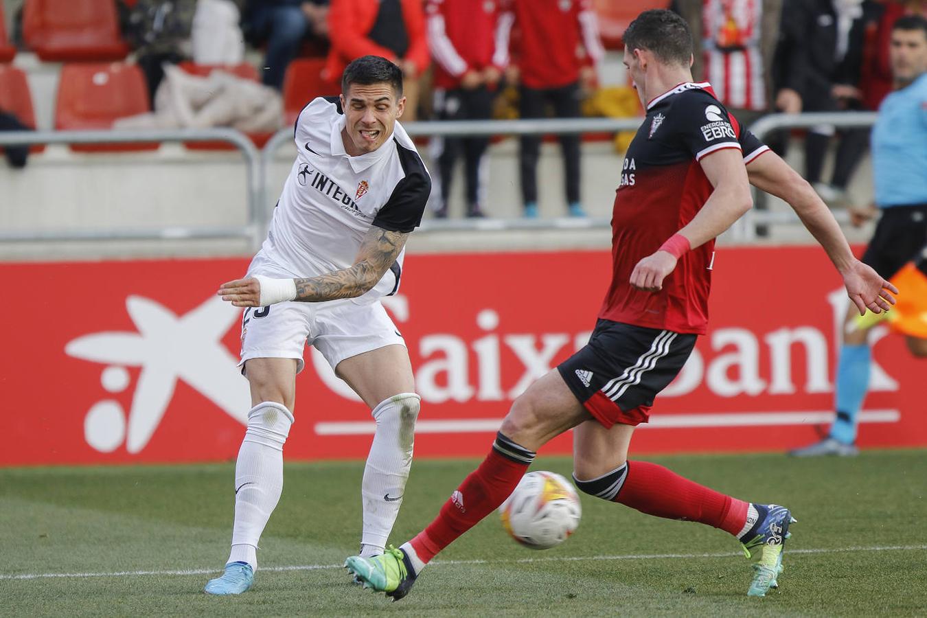 Djuka, Aitor y Rivera firman los tantos rojiblancos en un buen partido de los hombres de Gallego