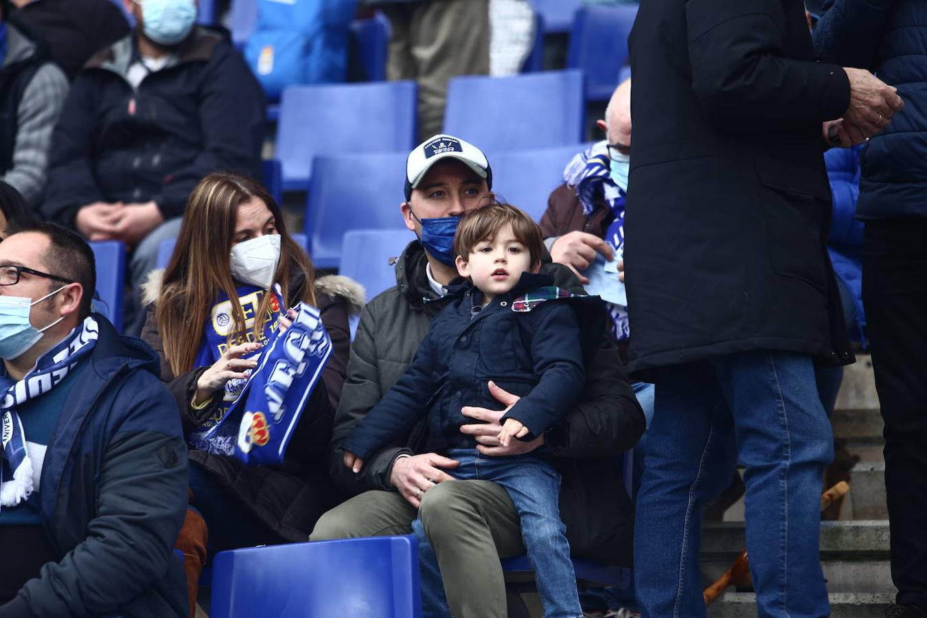 Fotos: ¿Estuviste en el Real Oviedo - Huesca? ¡Búscate!