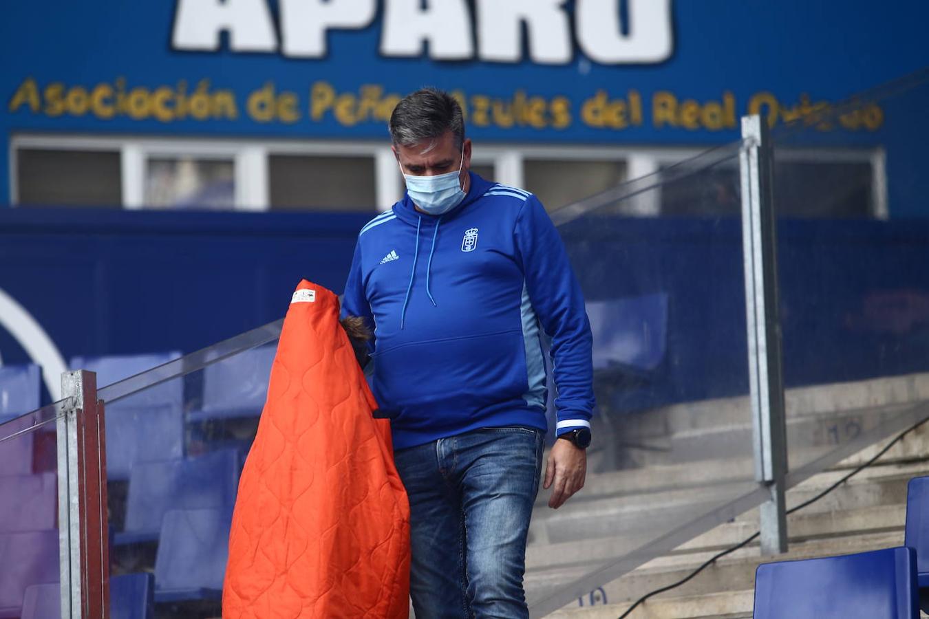Fotos: ¿Estuviste en el Real Oviedo - Huesca? ¡Búscate!