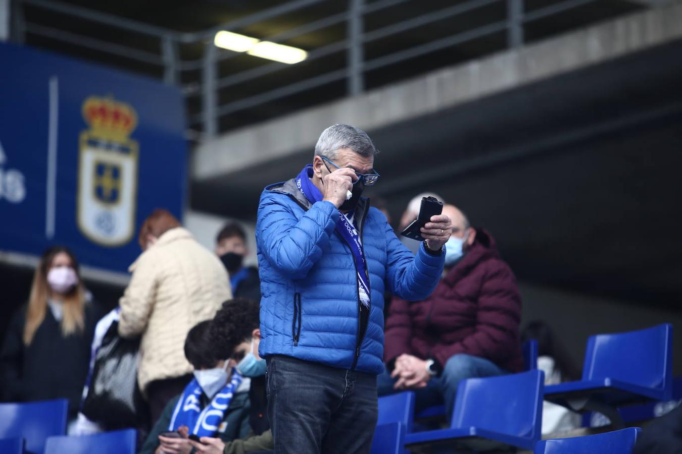Fotos: ¿Estuviste en el Real Oviedo - Huesca? ¡Búscate!