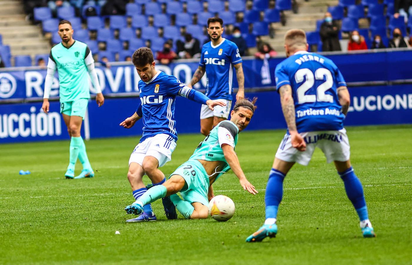 Fotos: Las mejores jugadas entre el Real Oviedo y el Huesca (3-3)